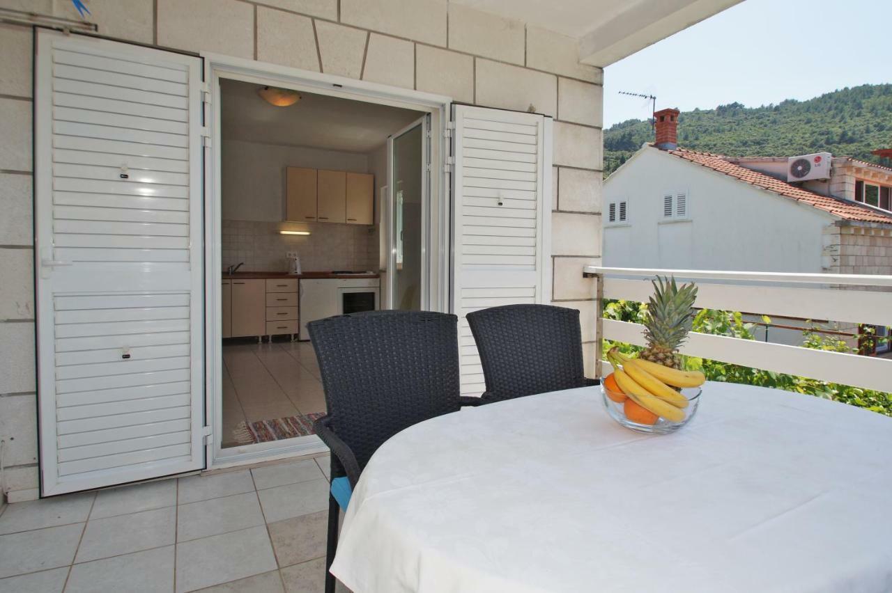Vita Apartments Zrnovo Экстерьер фото