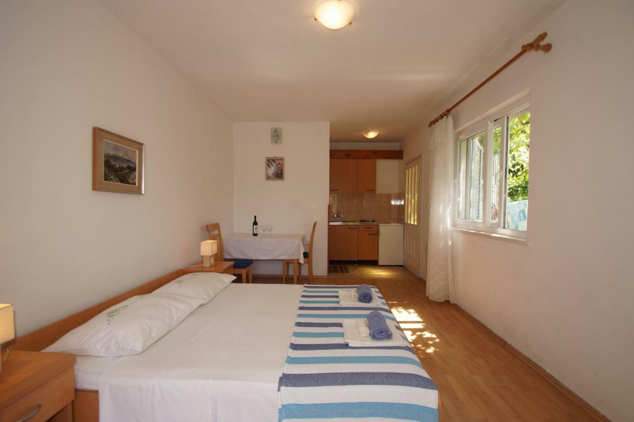 Vita Apartments Zrnovo Экстерьер фото