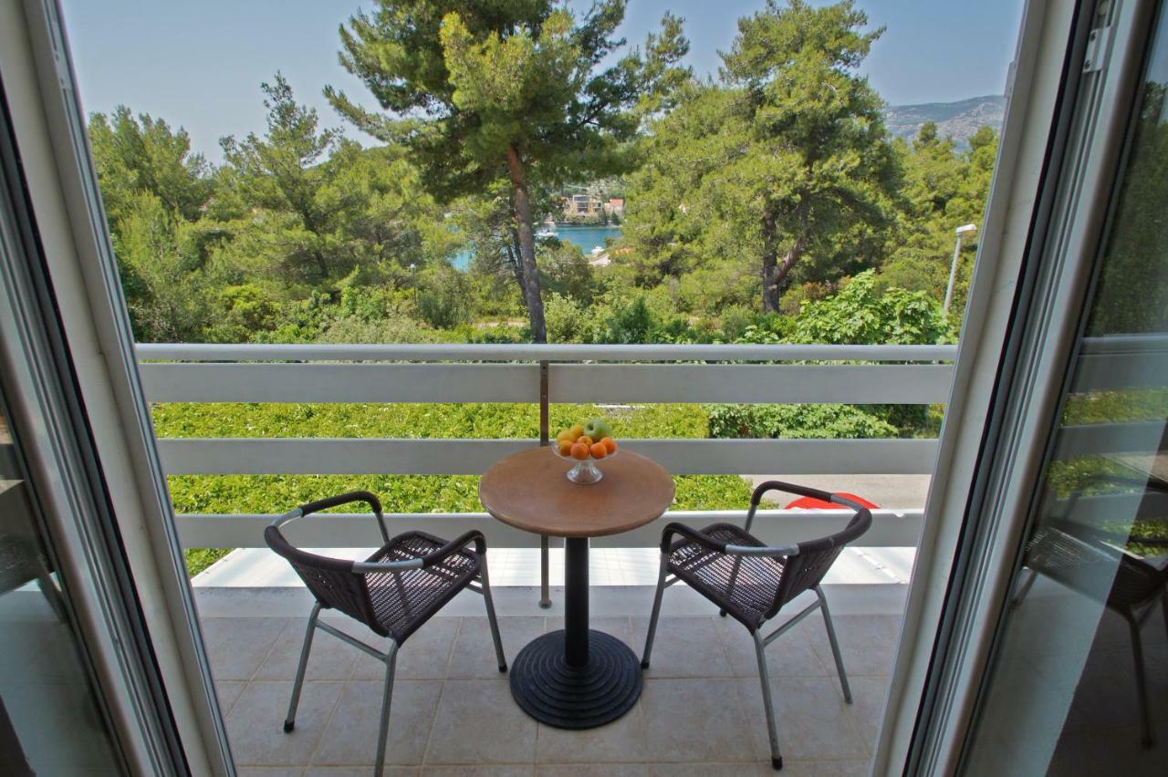 Vita Apartments Zrnovo Экстерьер фото