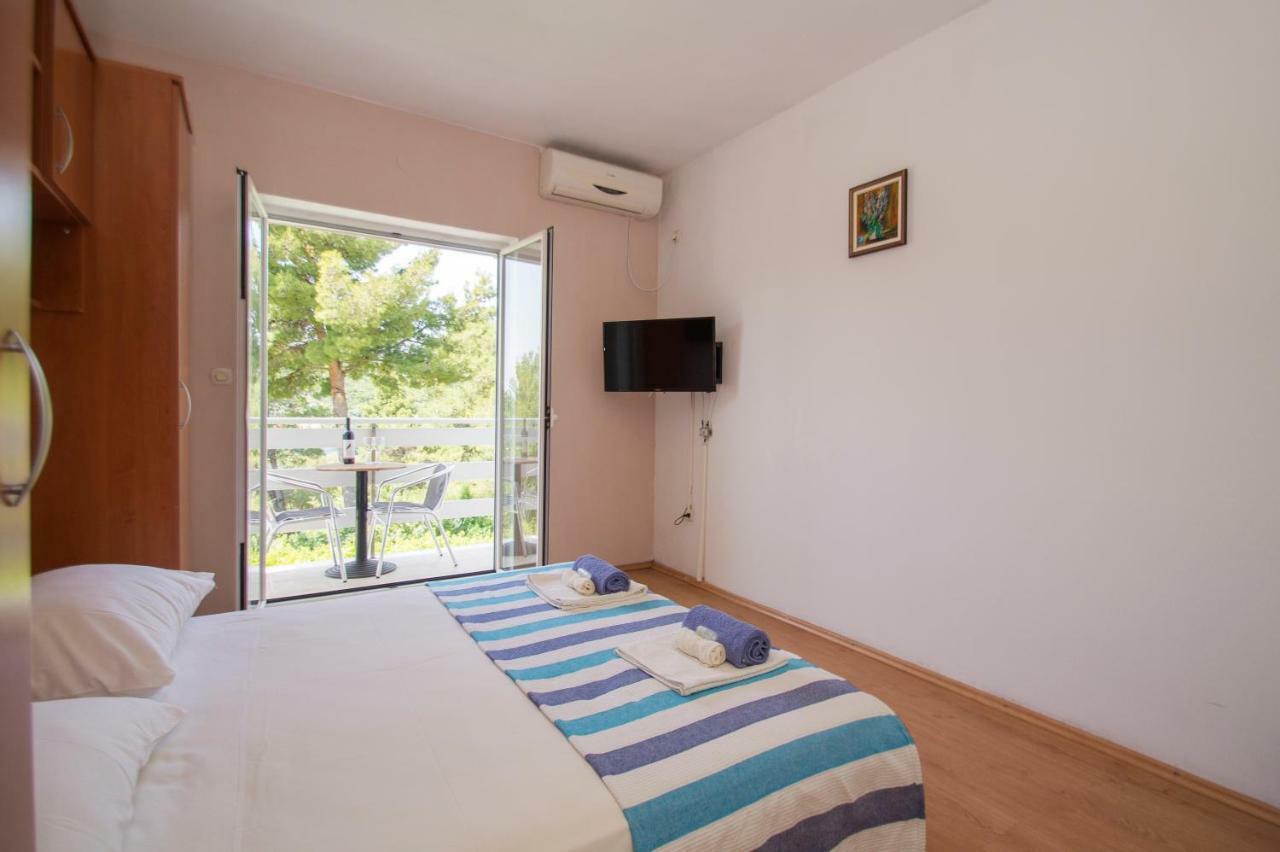 Vita Apartments Zrnovo Экстерьер фото