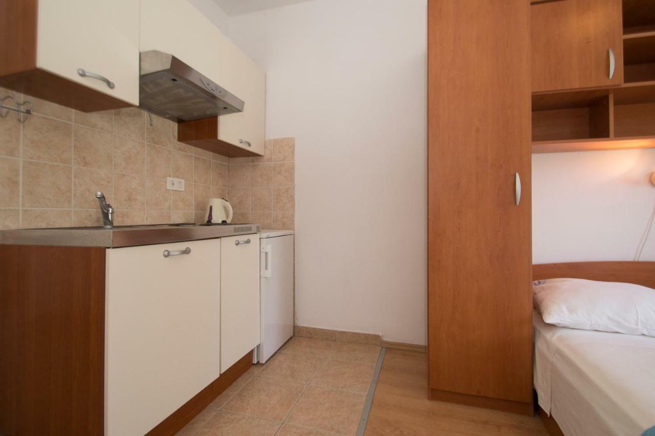 Vita Apartments Zrnovo Экстерьер фото
