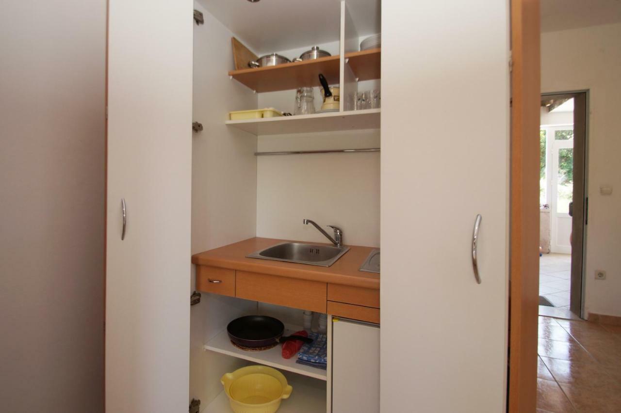 Vita Apartments Zrnovo Экстерьер фото